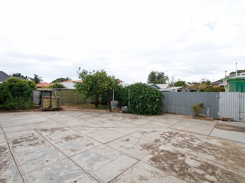 17 Emily Street, Woodville West SA 5011