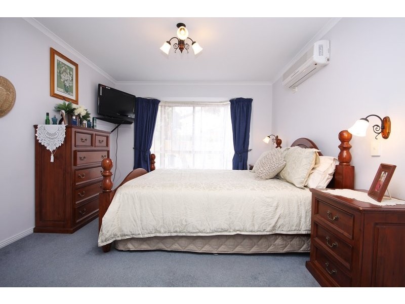 32B Warren Road, Para Hills West SA 5096