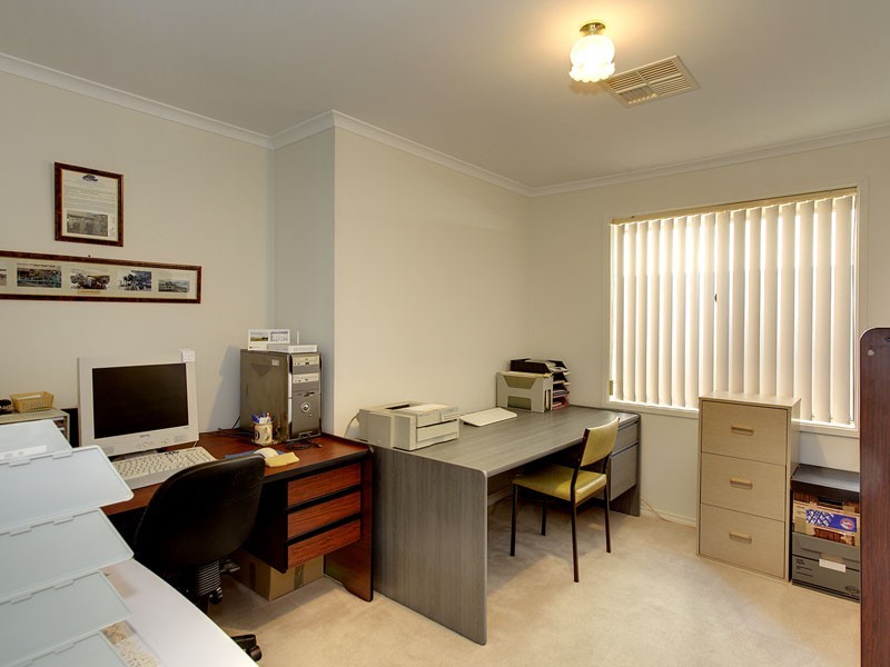 4 Sissinghurst Drive, Oakden SA 5086