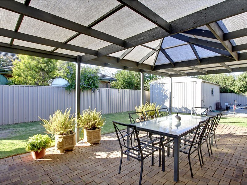 4 Sissinghurst Drive, Oakden SA 5086