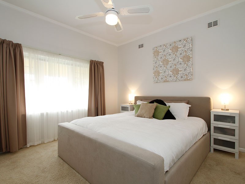 11 Rosslyn Avenue, Manningham SA 5086