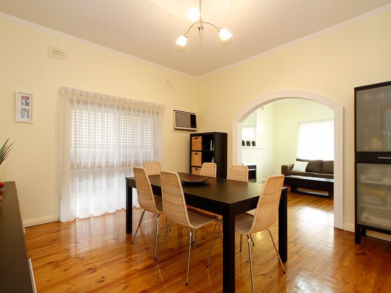 11 Rosslyn Avenue, Manningham SA 5086