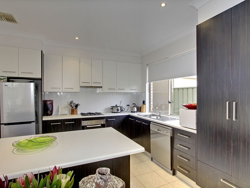 10 Elder Drive, Mawson Lakes SA 5095