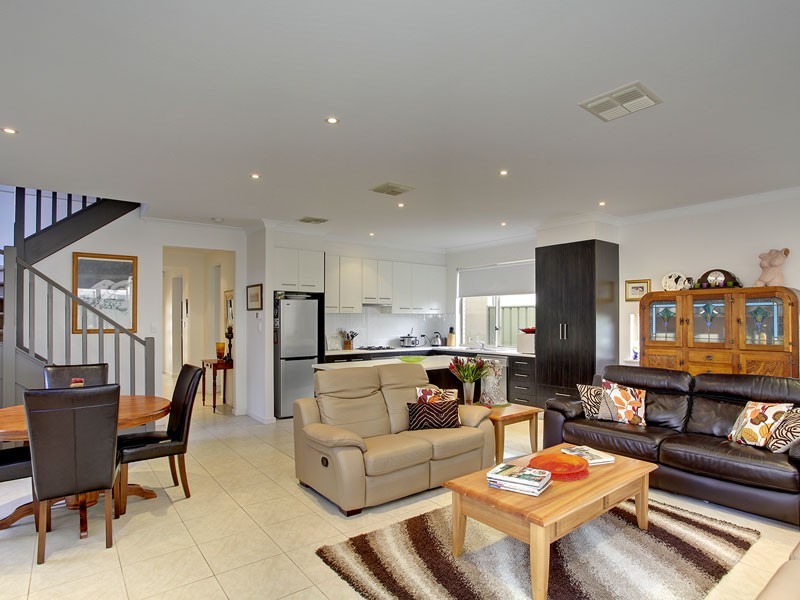 10 Elder Drive, Mawson Lakes SA 5095