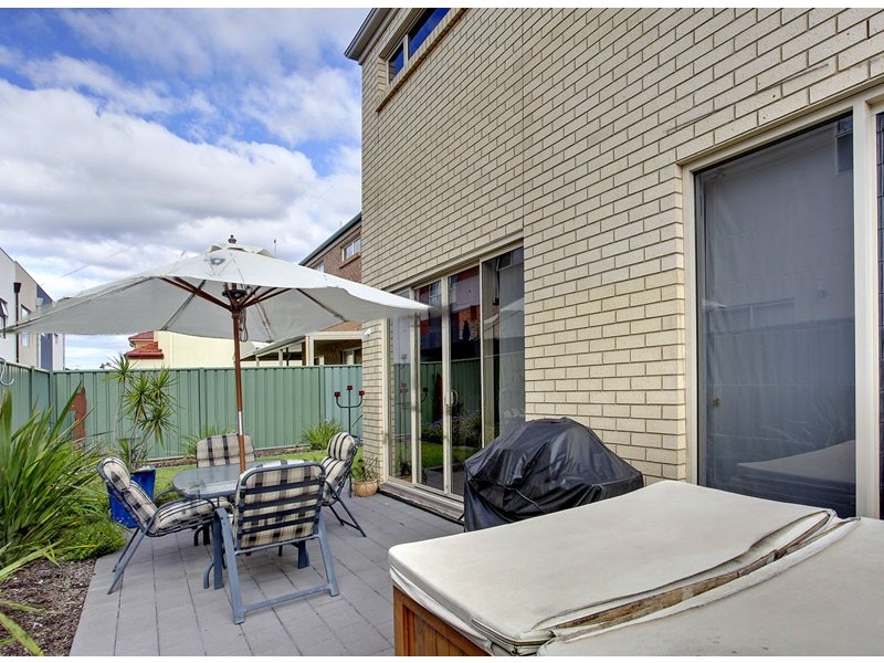 10 Elder Drive, Mawson Lakes SA 5095