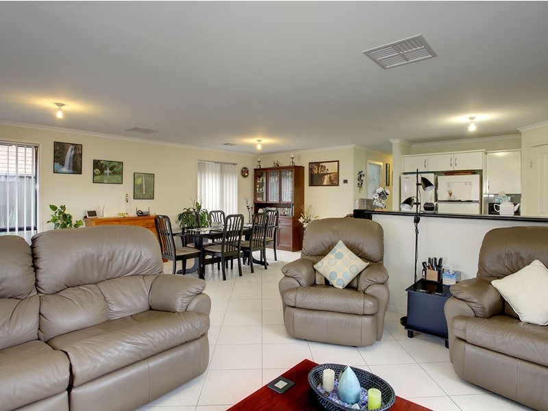9A Gosfield Crescent, Hampstead Gardens SA 5086