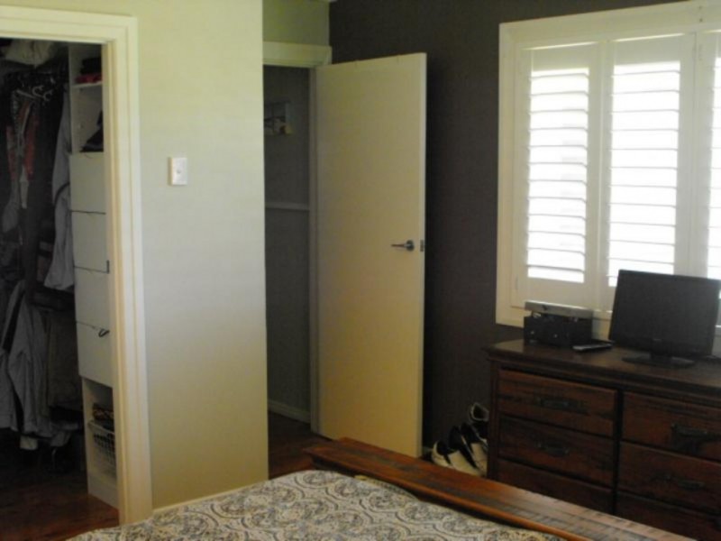 Holland Park QLD 4121