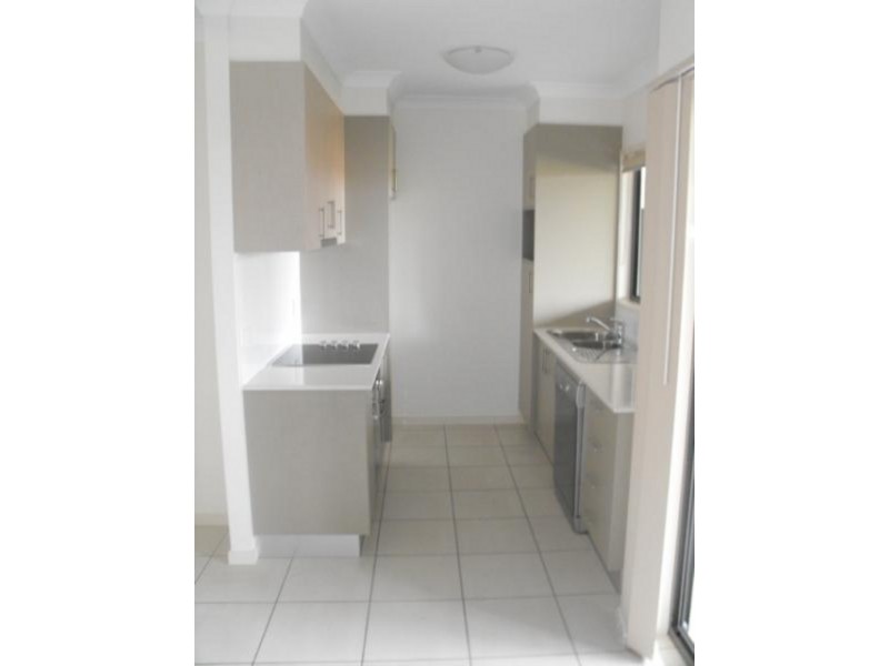 2/44 Church Street, Zillmere QLD 4034