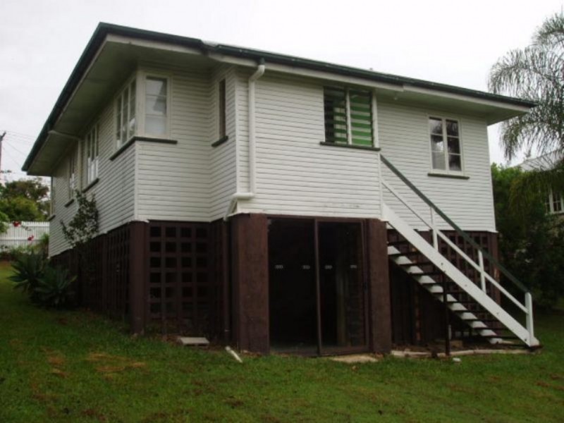 10 Carnelian Street, Holland Park QLD 4121