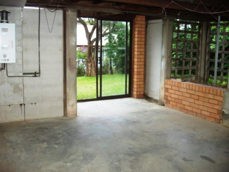 10 Carnelian Street, Holland Park QLD 4121