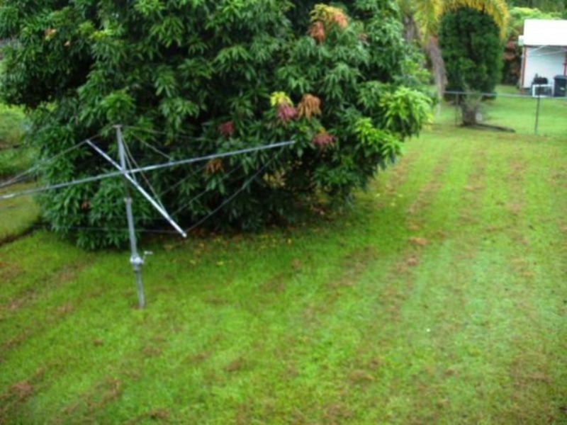 10 Carnelian Street, Holland Park QLD 4121