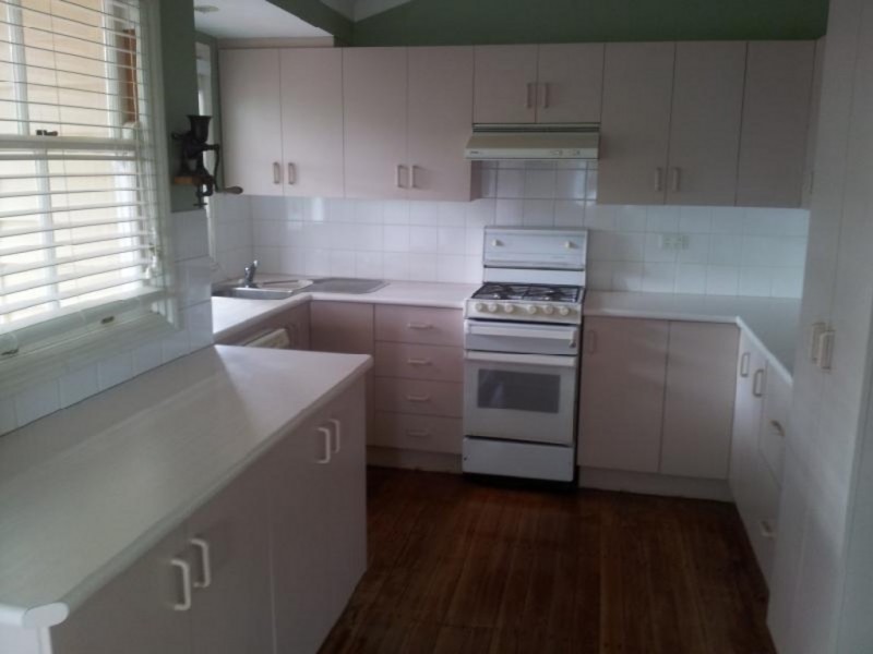 148 Oates Avenue, Holland Park QLD 4121