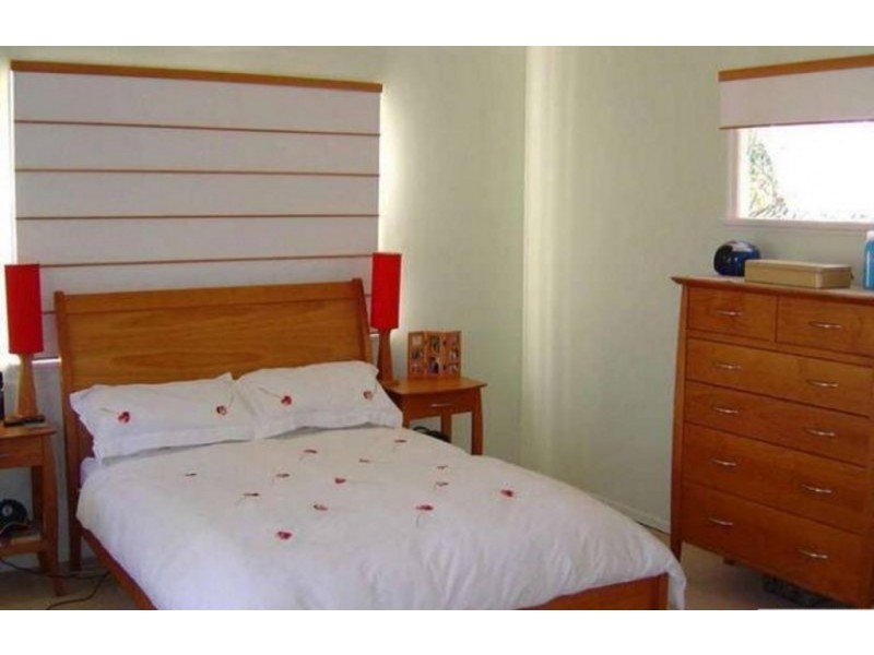 72 Cradock Street, Holland Park QLD 4121