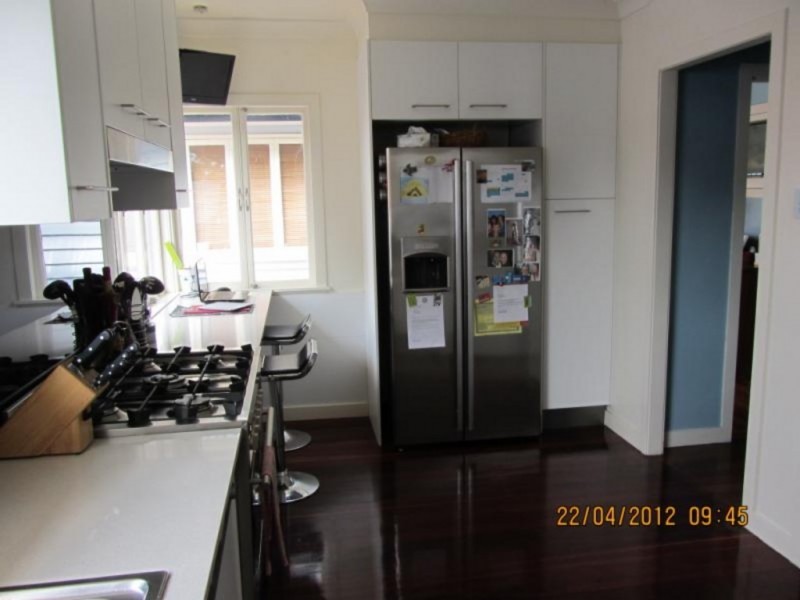 501 Cavendish Road, Coorparoo QLD 4151
