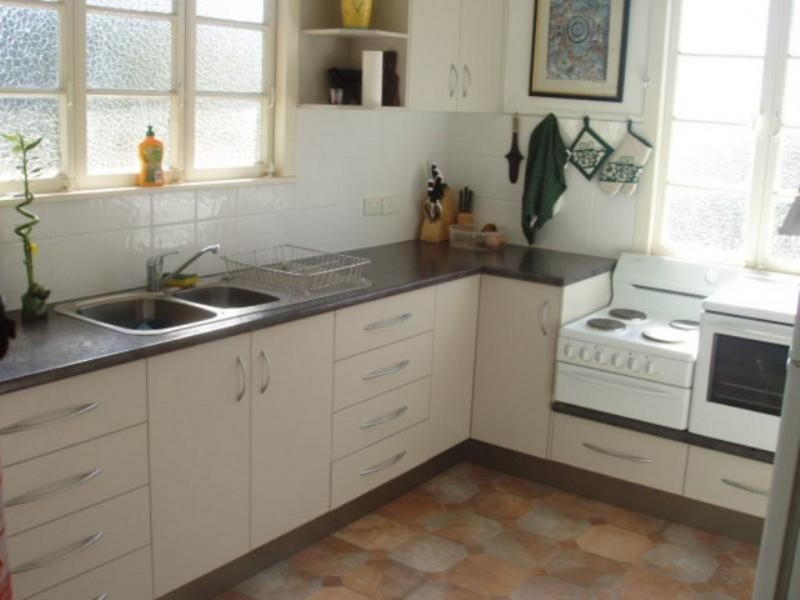 Holland Park QLD 4121