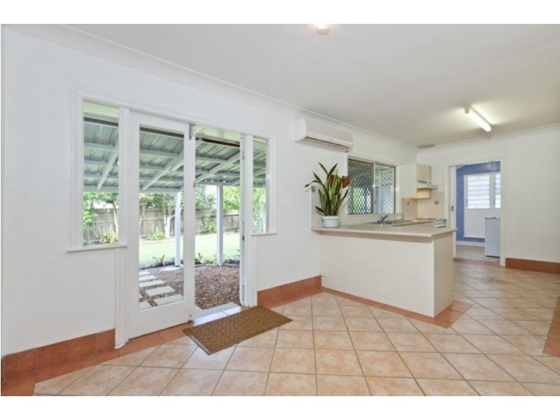 17 Wunulla Street, Mount Gravatt East QLD 4122