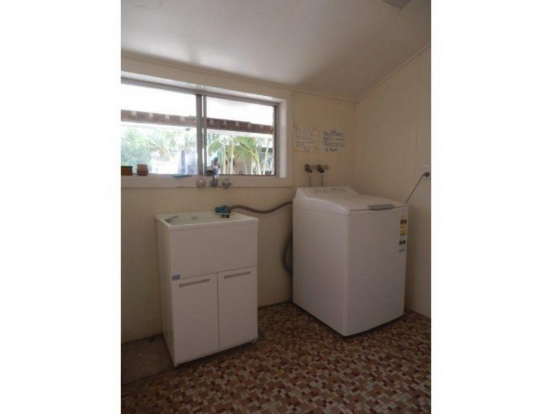 3a Stanford, Robertson QLD 4109