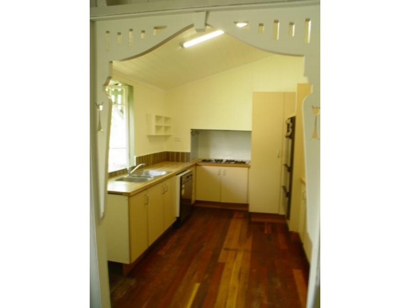 50 Turquoise Street, Holland Park QLD 4121