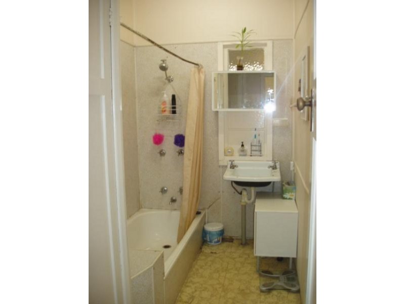 Holland Park QLD 4121