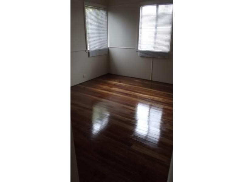 Holland Park QLD 4121