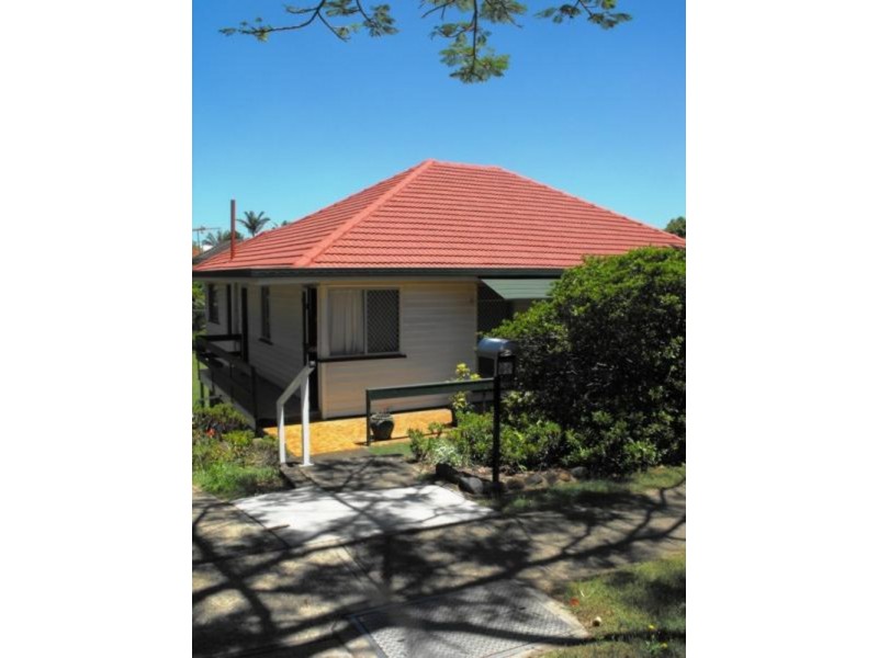 95 Holland Road, Holland Park QLD 4121