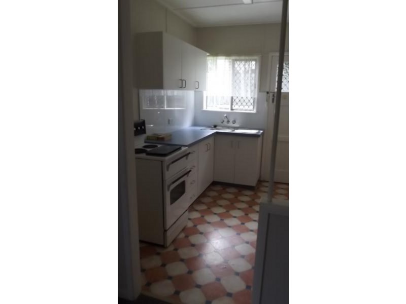 Holland Park QLD 4121