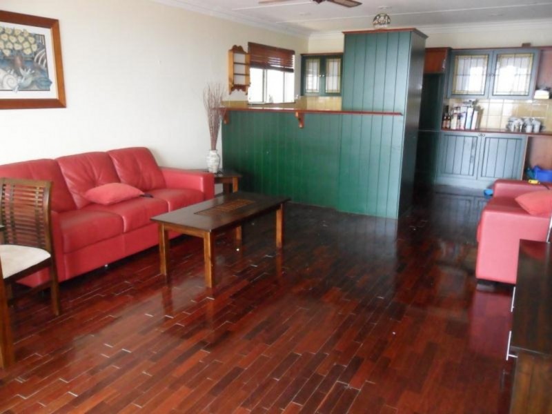 Holland Park West QLD 4121