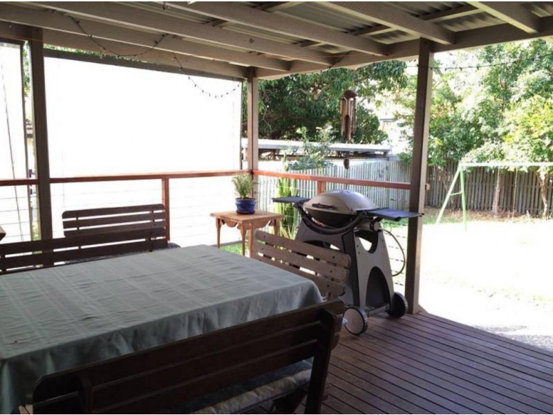 76 Layard Street, Holland Park QLD 4121