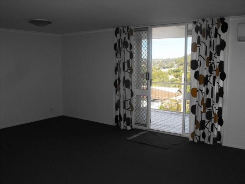 5/30 Walter Street, Holland Park West QLD 4121