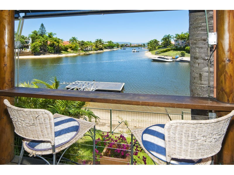 100 Campbell Street, Sorrento QLD 4217