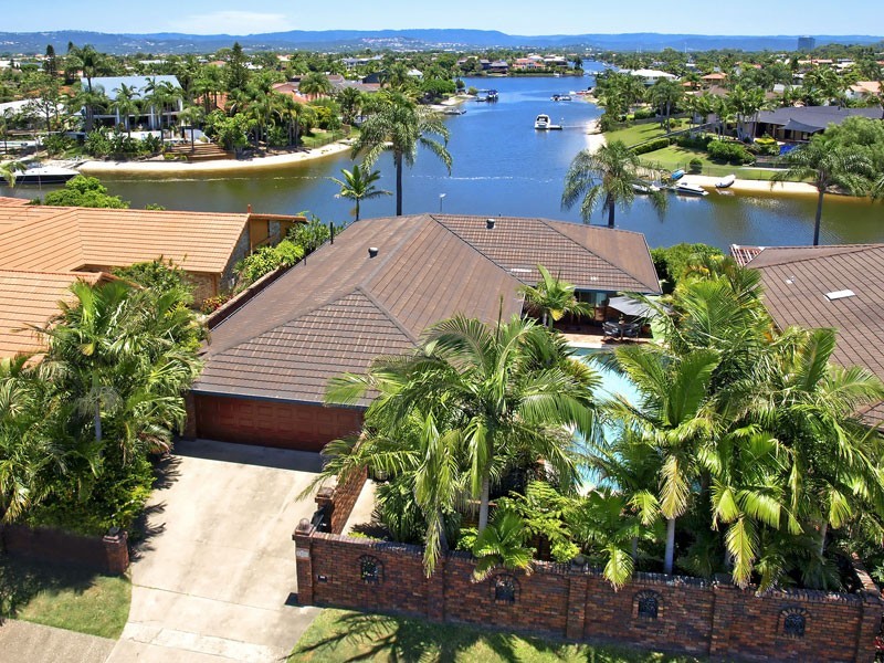 100 Campbell Street, Sorrento QLD 4217