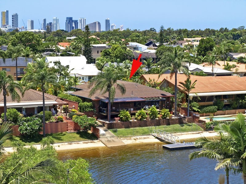 100 Campbell Street, Sorrento QLD 4217