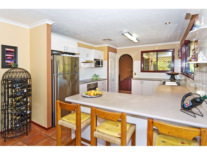 100 Campbell Street, Sorrento QLD 4217