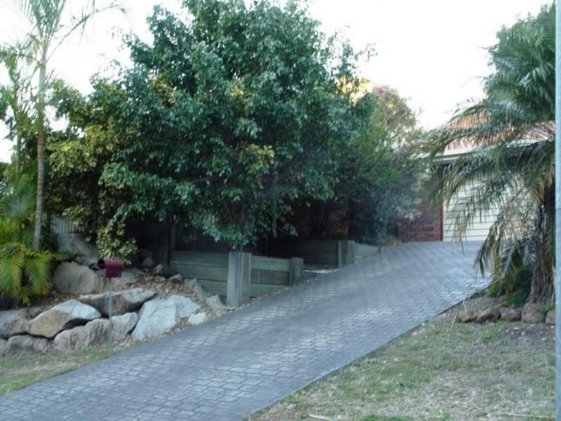 8 Dalrello Street, Carina QLD 4152