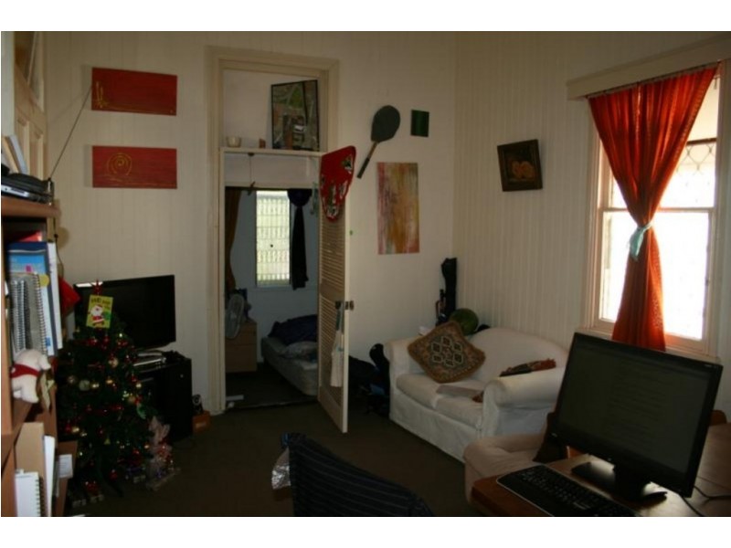 1/48 Broadway Street, Woolloongabba QLD 4102