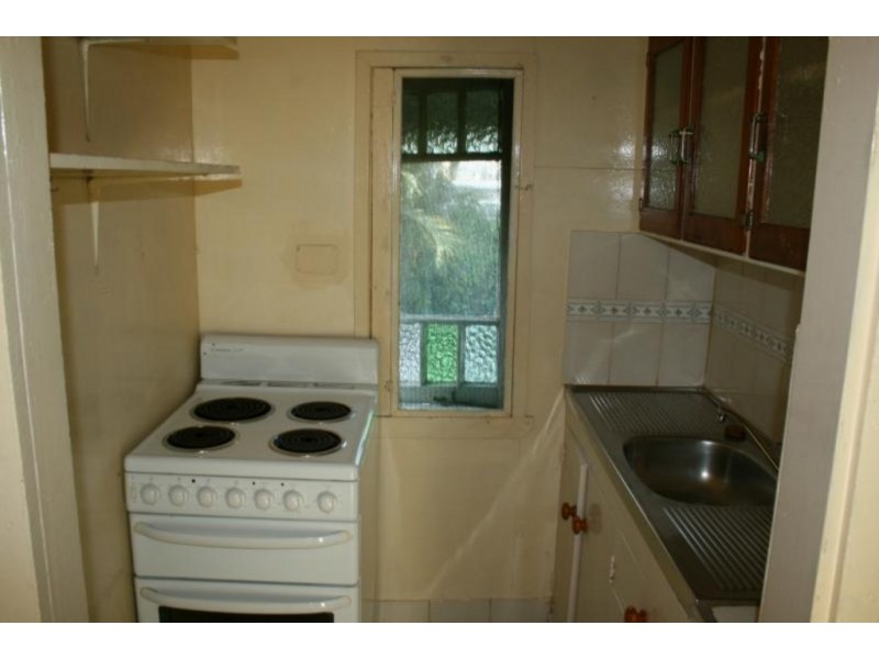 2/48 Broadway St, Woolloongabba QLD 4102