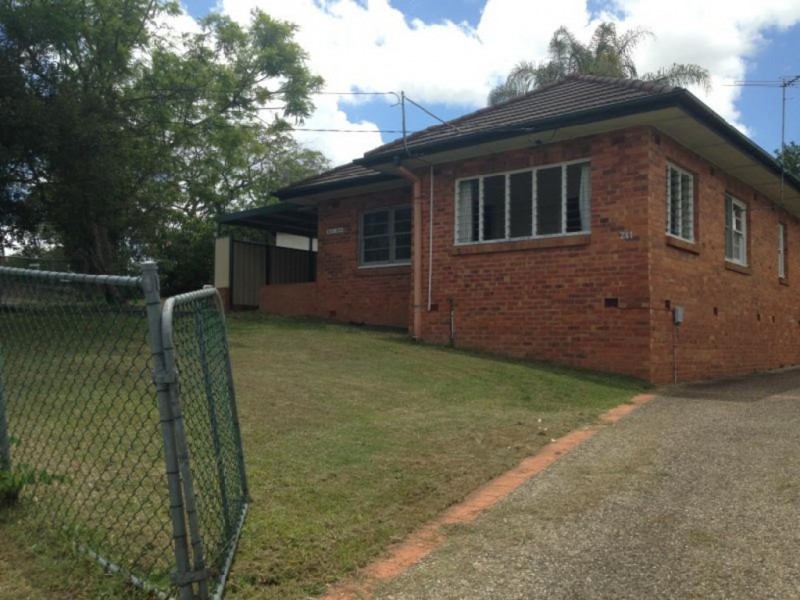 741 Cavendish Road, Holland Park QLD 4121