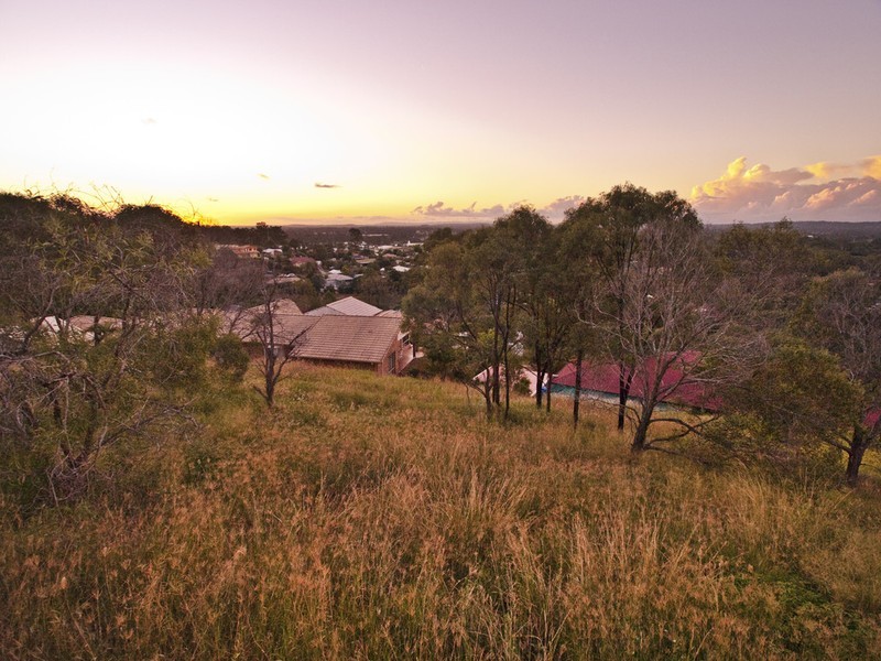 5 WEBSTER TERRACE, Edens Landing QLD 4207
