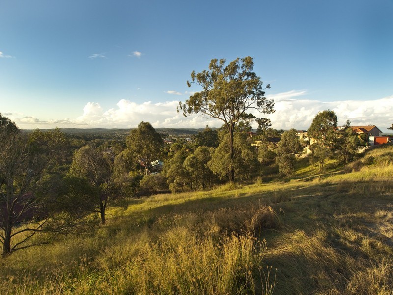 5 WEBSTER TERRACE, Edens Landing QLD 4207