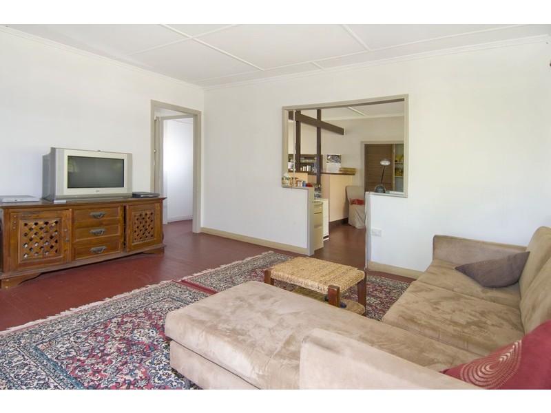 50 Turquoise Street, Holland Park QLD 4121