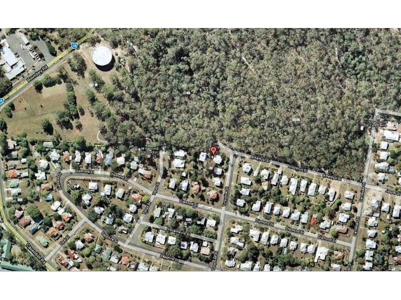 50 Turquoise Street, Holland Park QLD 4121