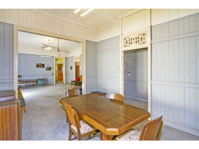11 Douglas Street, Greenslopes QLD 4120