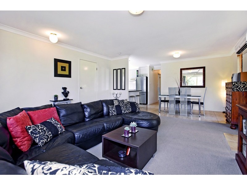 1 Camdre, Cleveland QLD 4163