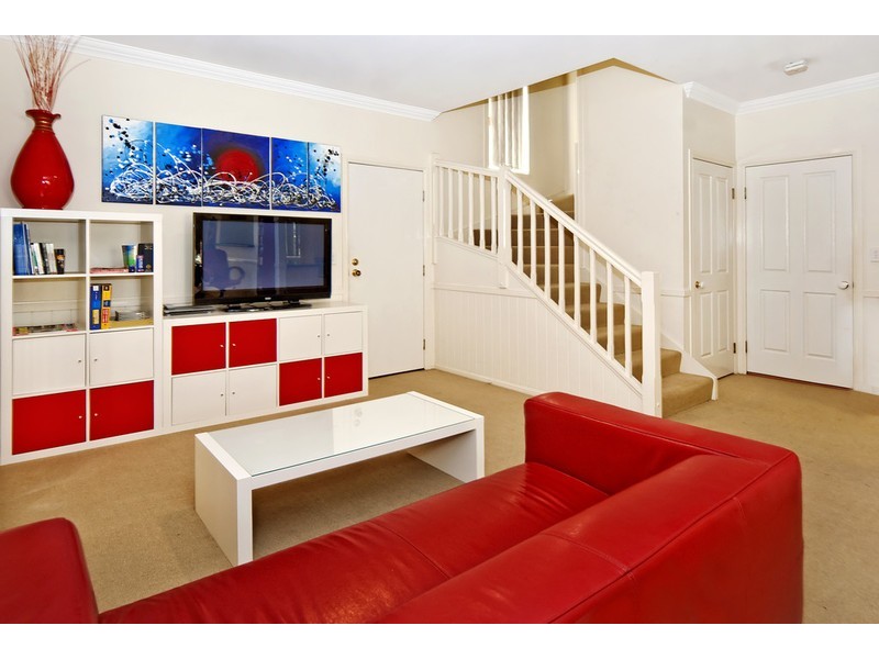 2/18 Carntynne Street, Morningside QLD 4170