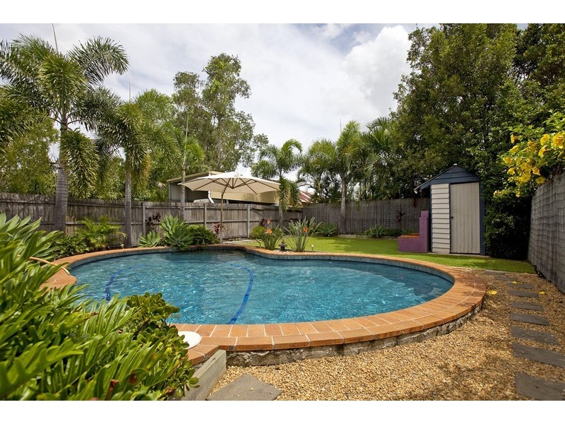 151 Long Street East, Graceville QLD 4075