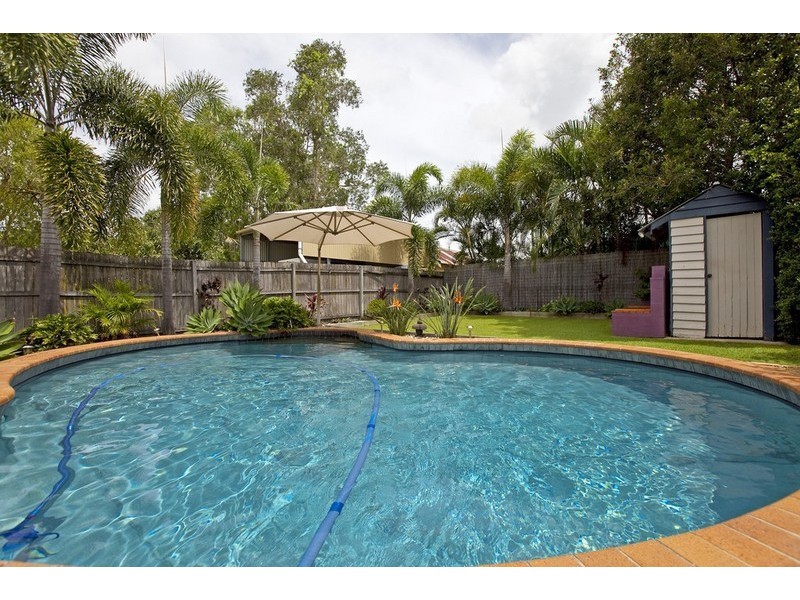 151 Long Street East, Graceville QLD 4075