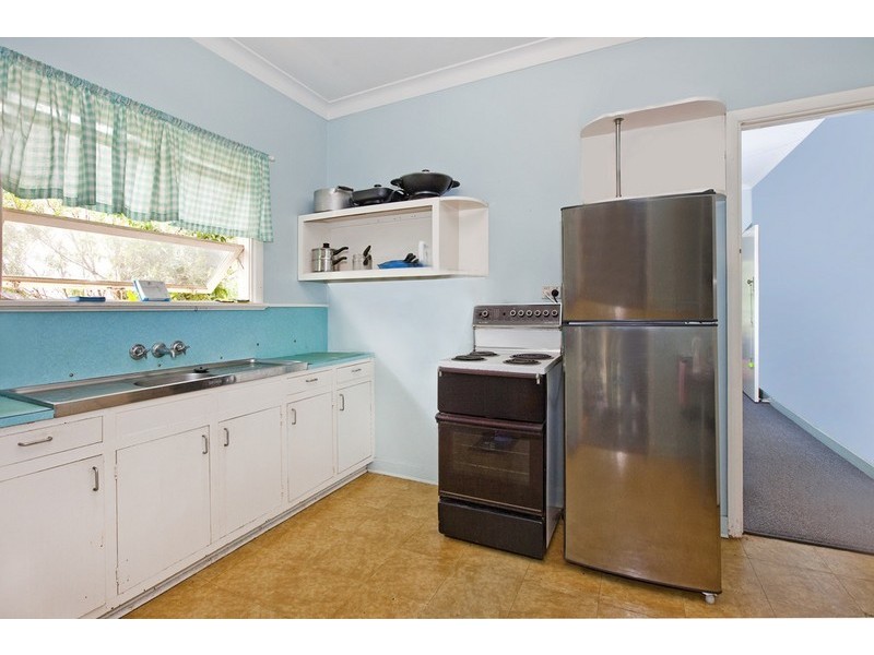 100 AB Passage Street, Cleveland QLD 4163