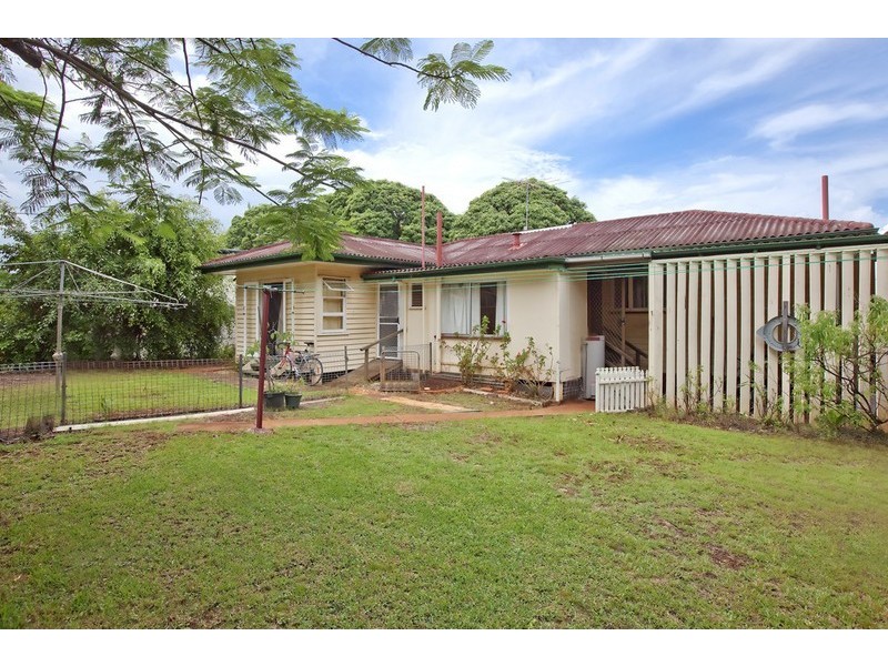 100 AB Passage Street, Cleveland QLD 4163