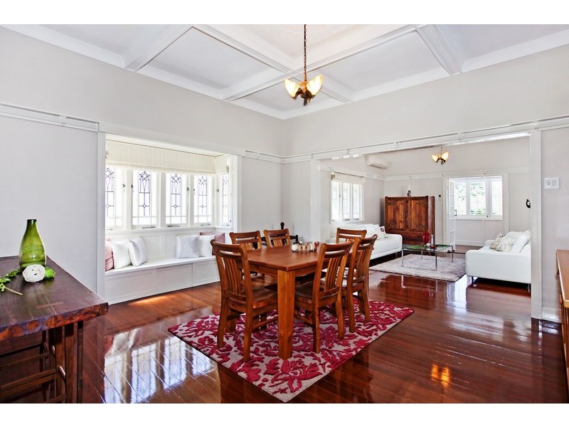 46 Lewis Street, Camp Hill QLD 4152