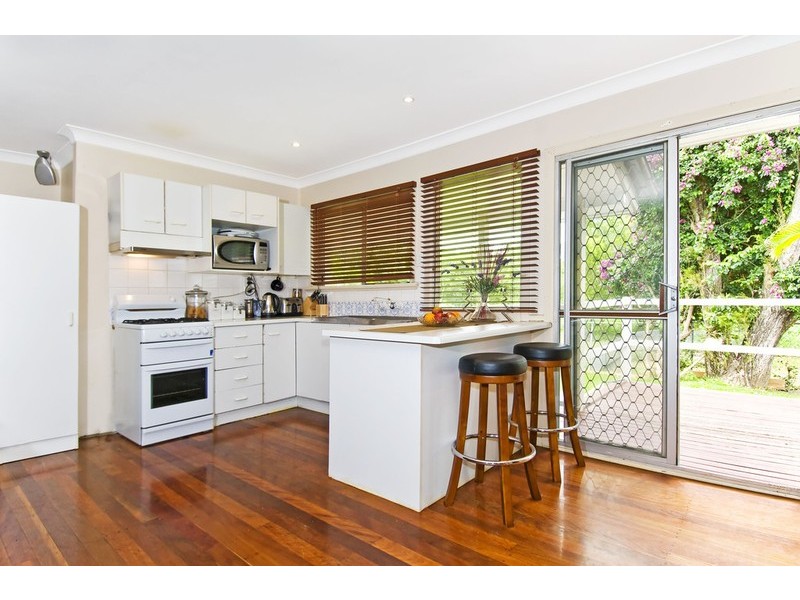 15 Woodford Street, Holland Park West QLD 4121